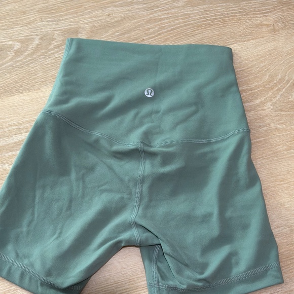 Lululemon shorts - Picture 2 of 4